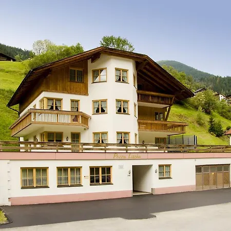 Apartment Pezza Lischa *